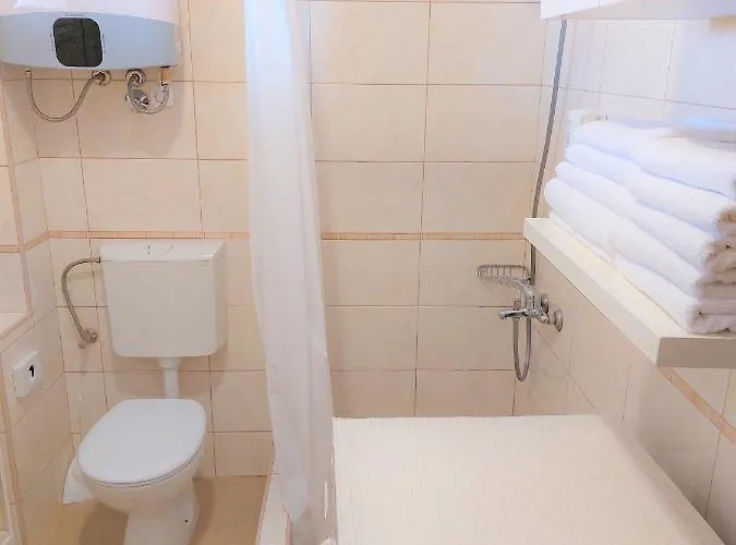 Tina * דוברובניק